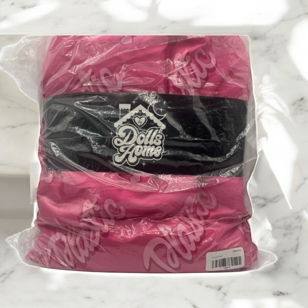 NIP NWT DOLLS KILL DOLLS HOME LIFE IS PLASTIC FULL/QUEEN SHEET SET – PINK